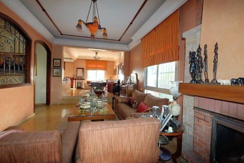 agreable-villa-entierement-refaite-a-acheter-d-une-superficie-terrain-de-460m-et-400m-habitable-en-triplex-sur-3-niveaux-0018