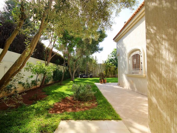 villa nourreska jardin