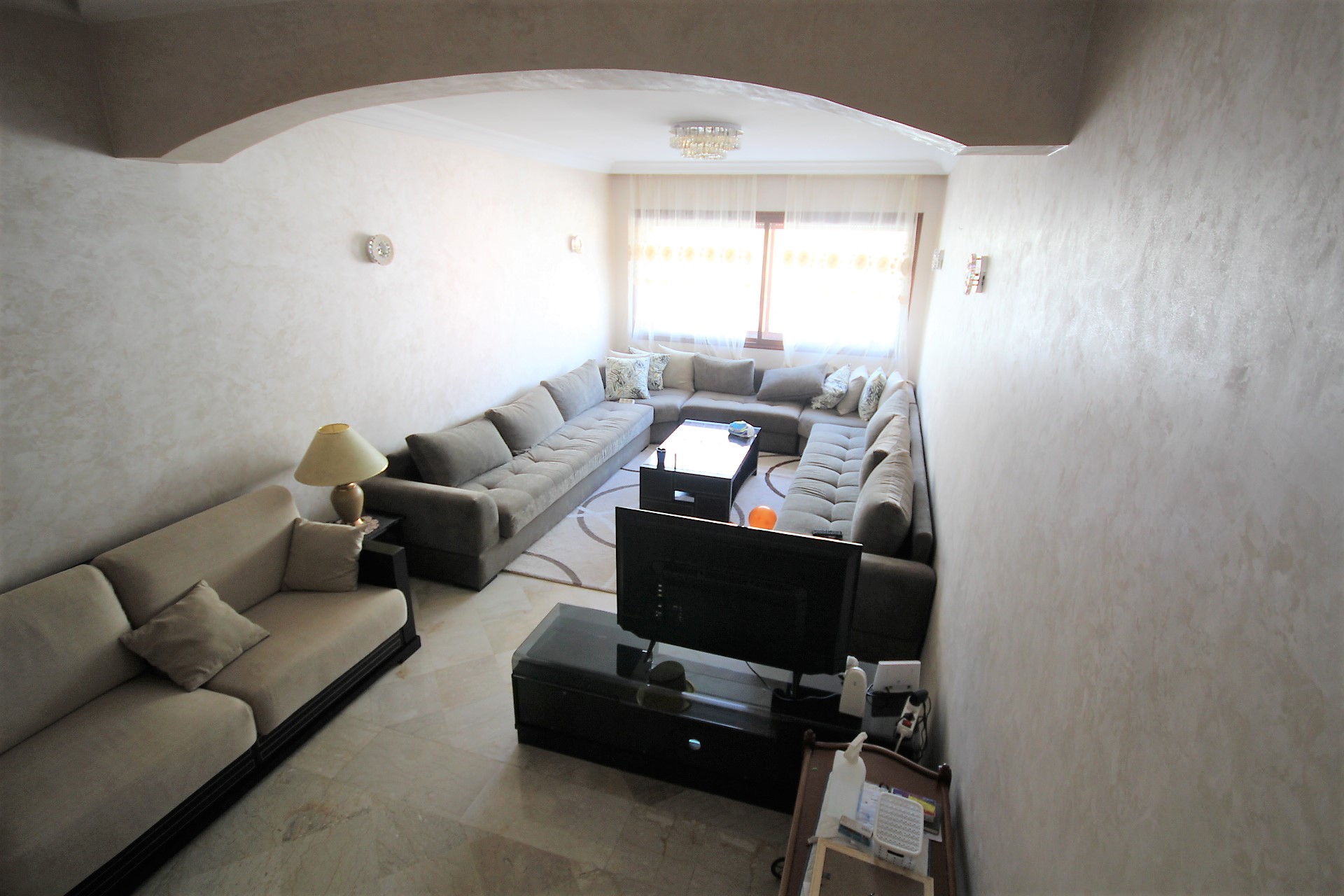 Maroc, Casablanca, 2 mars, Loue parfait meublé 3 chambres balcon