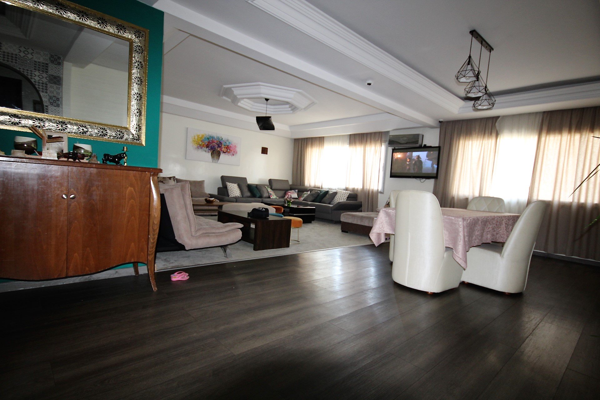 Maroc, Casablanca, Gauthier à louer luxueux appartement lumineux de 200 M² en étage élevé