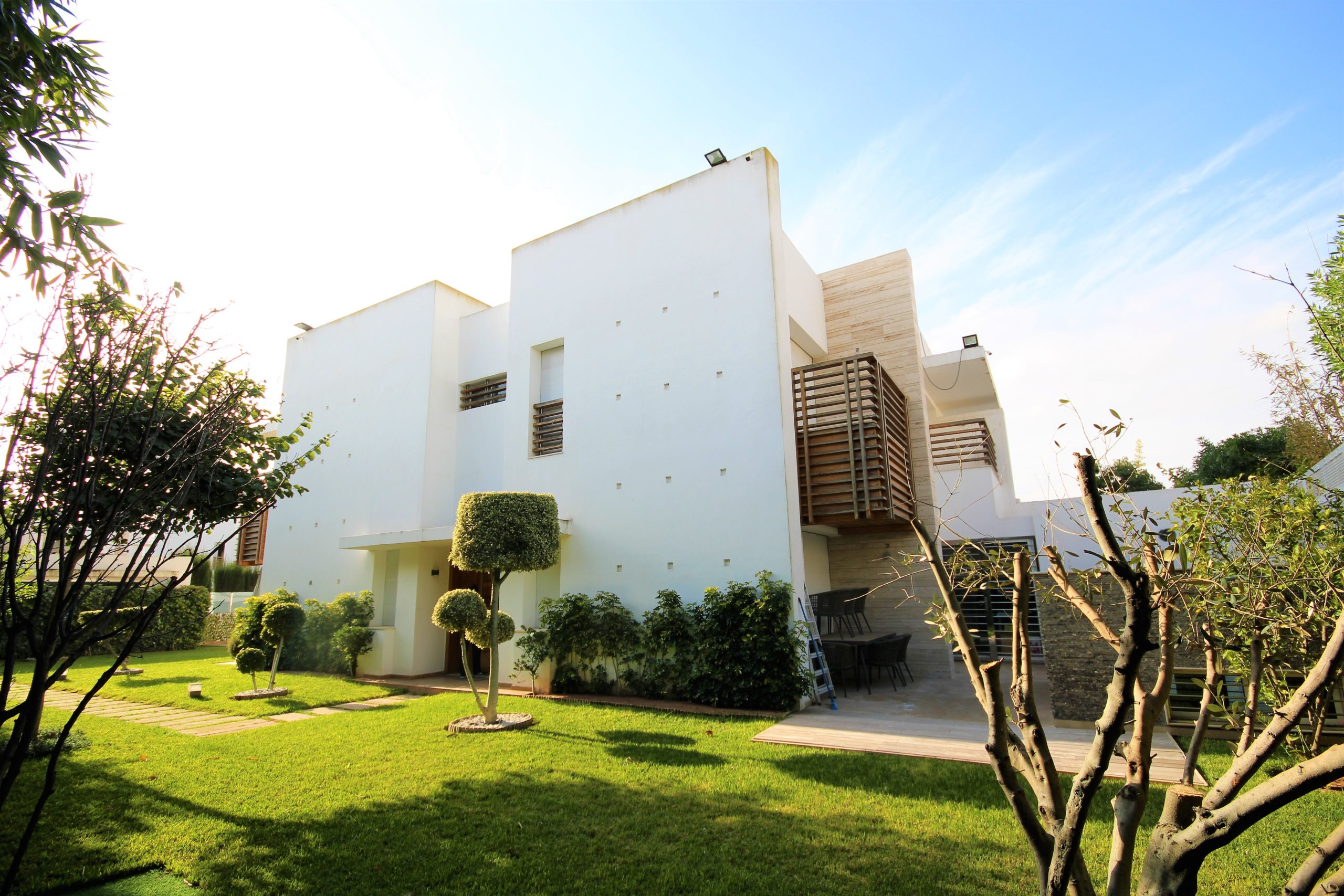 Maroc, Bouscoura Golf City,  Loue villa raffinée meublé + piscine sur 540 m²
